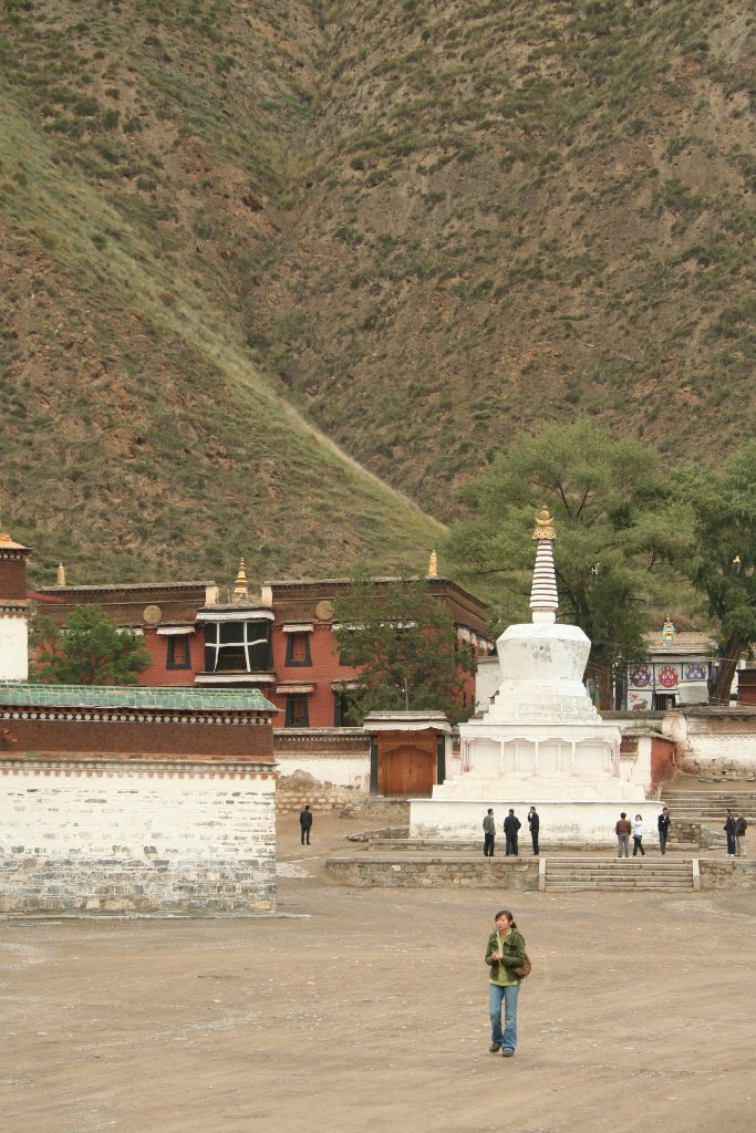 03-Stupa.jpg - Stupa